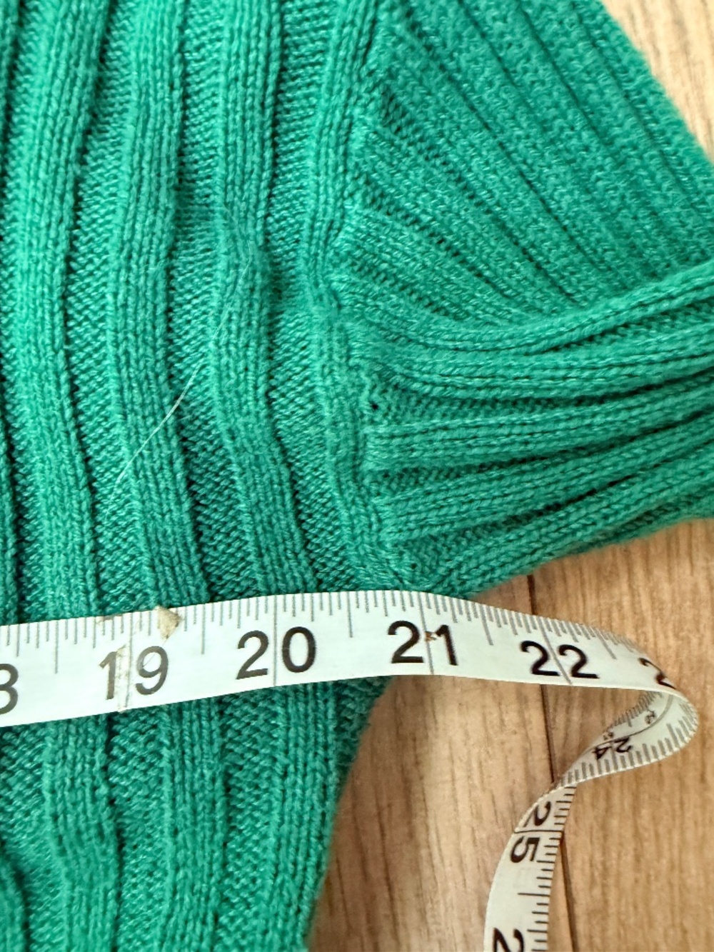 American Eagle Outfitters Green Crop Cardigan size M - Picture 5 of 7